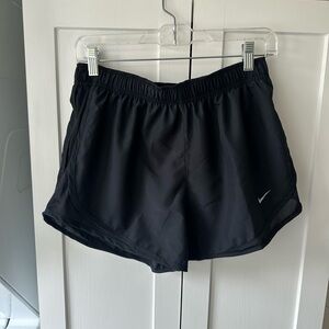 Nike Black Athletic Shorts Lightweight Breathable Fabric